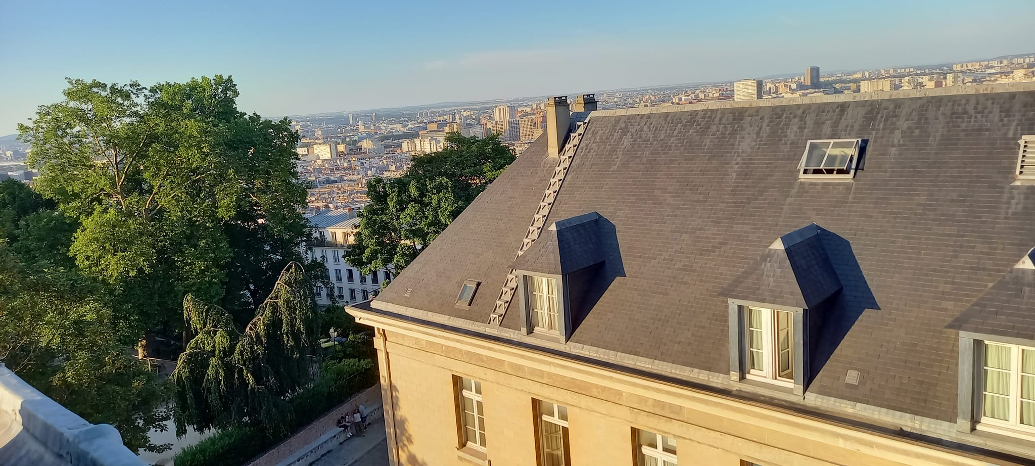 Dortoir_basilique_Sacré_Coeur_Montmartre